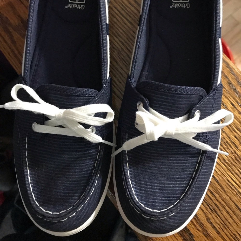 Keds